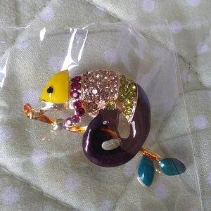 Crystal Lizard Brooch Pin
